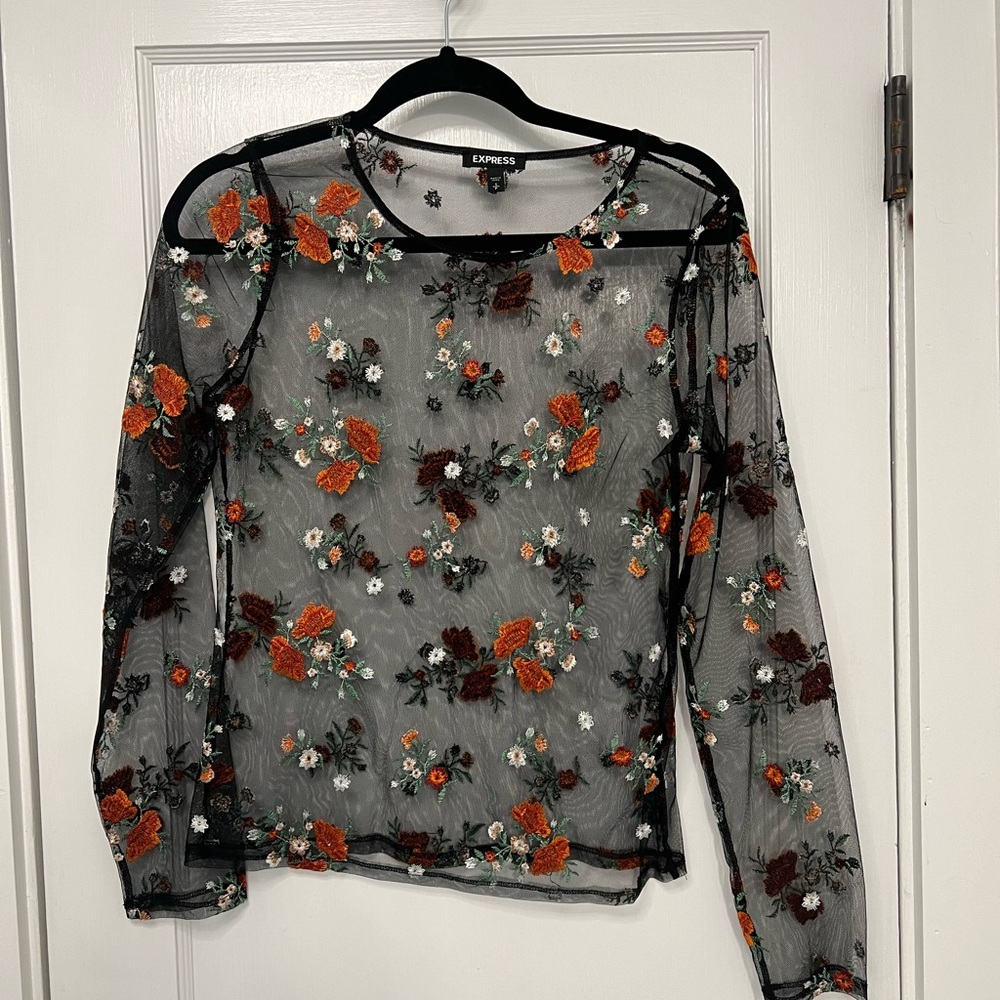 Express sheer floral top. No tags never worn